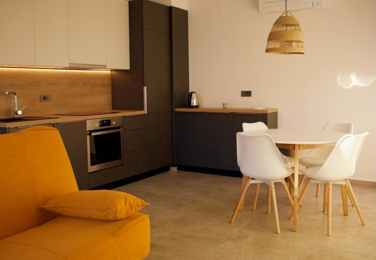 Leno Apartment Umag Exterior photo